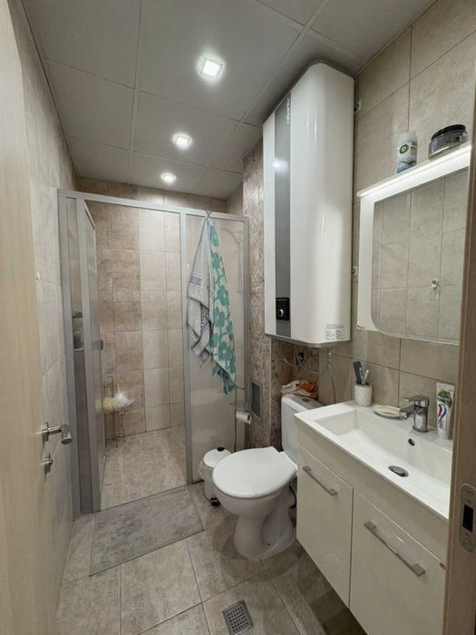 Продава се Двустаен апартамент в Пловдив, Христо Смирненски - 70 кв.м за 2715 €/кв.м - Снимка #1