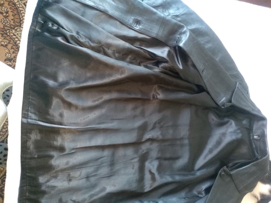 Vând haina piele femei, 3/4, mărimea xxxl