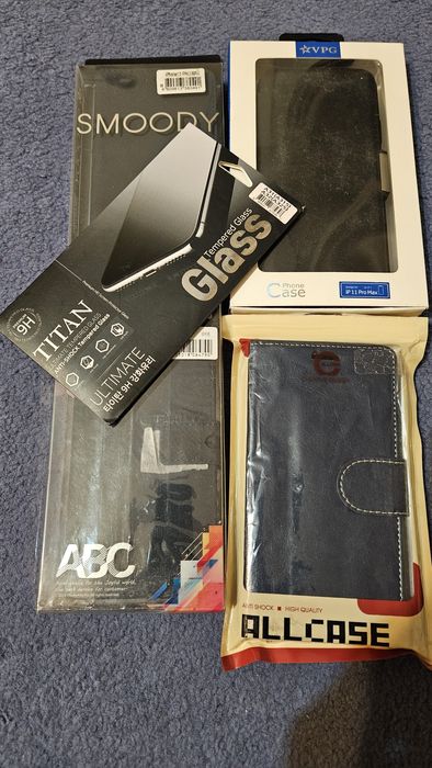 Продам чехлы на 11промакс