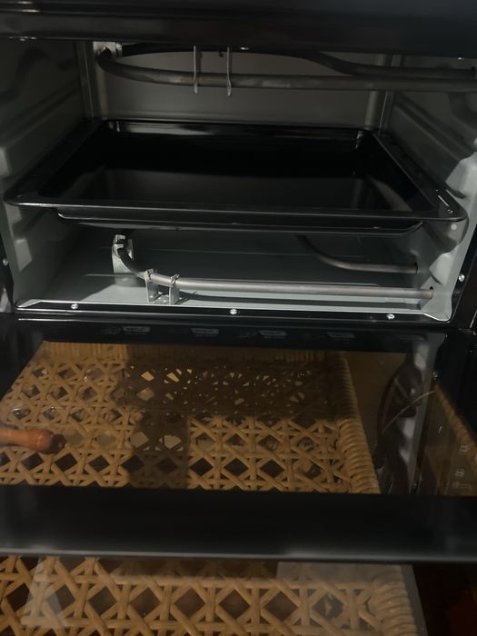 MAGNA Elektir duxovkasi