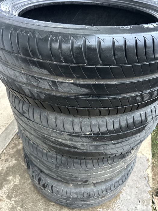 225 50 18 Michelin vara dot 2022