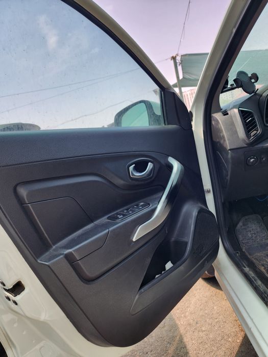 Lada X ray 2020 yil