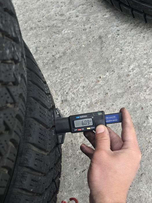 4 Броя 225/60/17 Kumho 2x8mm 2x6mm