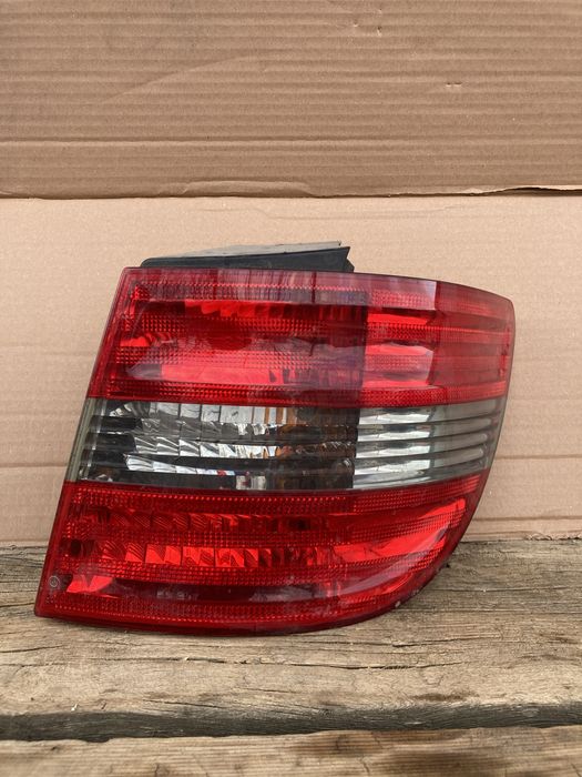 Десен стоп за Mercedes B classe/ Мерцедес Б класа 2006 г