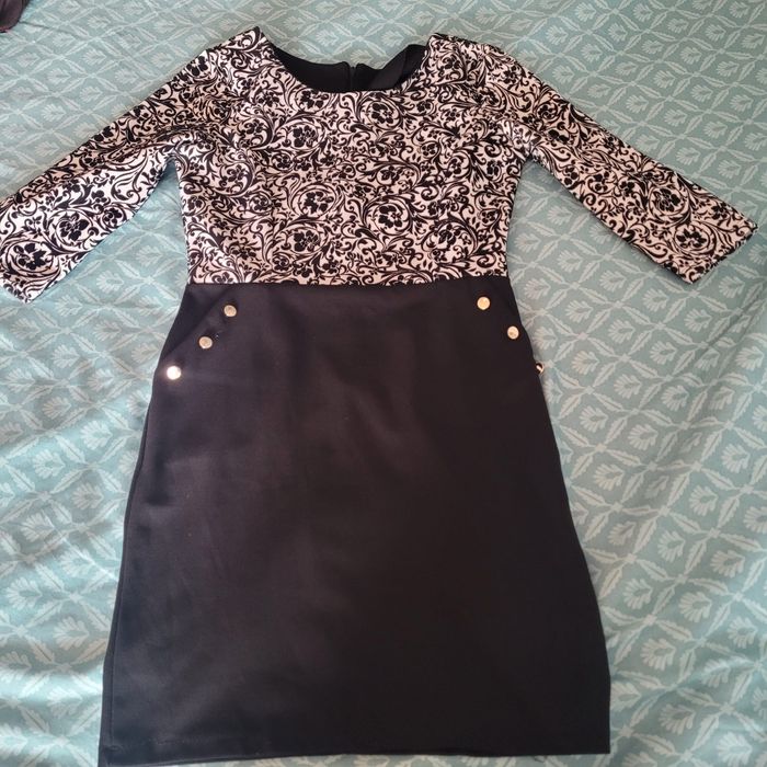 Rochițe elegante și compleuri