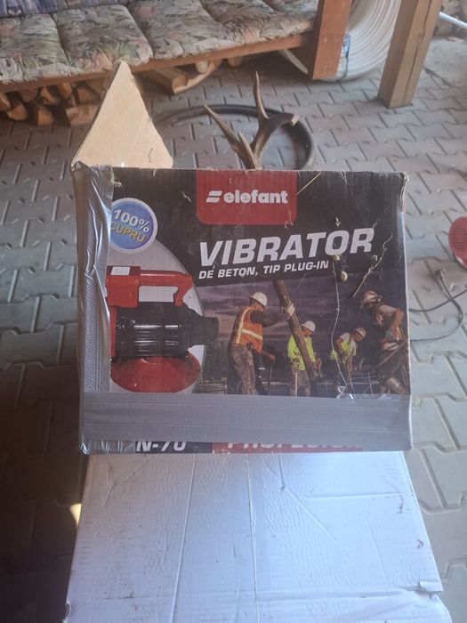 Vibrator pt beton