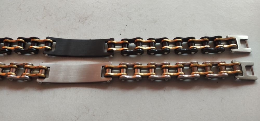 Мъжки гривни с плочка