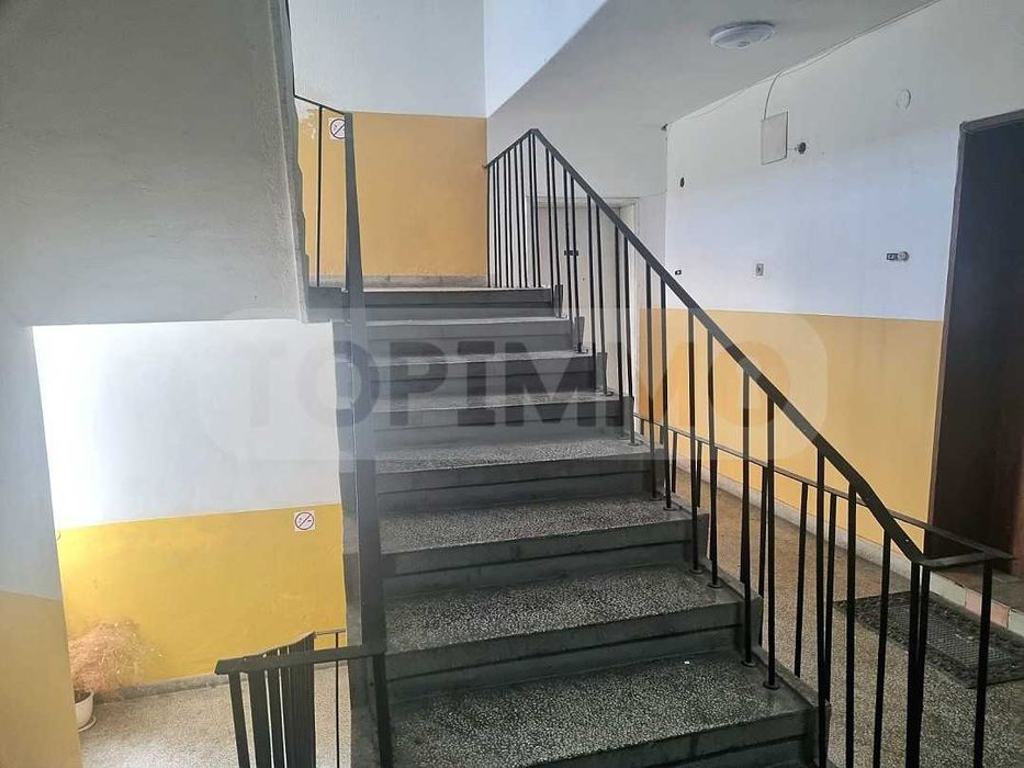 Продава се Тристаен апартамент в Варна, Централна поща - 88 кв.м за 2603 €/кв.м - Снимка #13