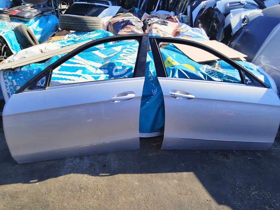 Usa/usi stanga/dreapta FATA Mercedes E-Class w212 an 2009-2014
