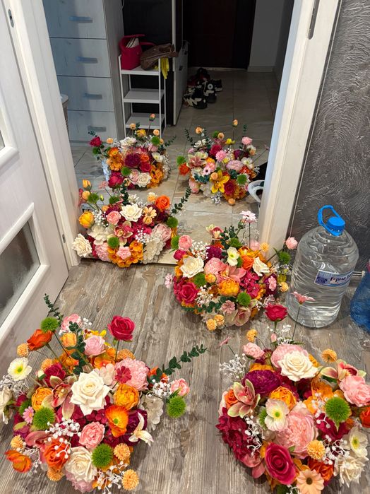 Украса в ярки цветове