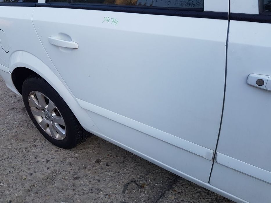 Usa / Portiera Dreapta Spate Opel Astra H Break / Combi 2004 - 2010 Cod Culoare Y474