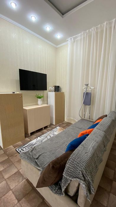 Двухкомнатная. Центр города.