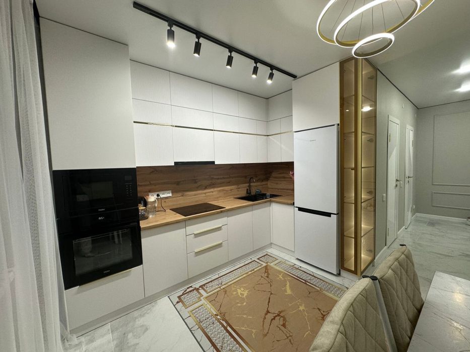 Сдам 3 комнатную квартиру