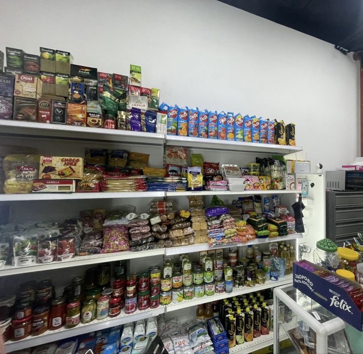 Продам стиллажи для магазина