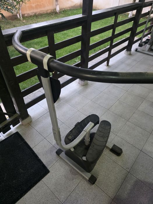 Bicicleta eliptica si aparat fitness