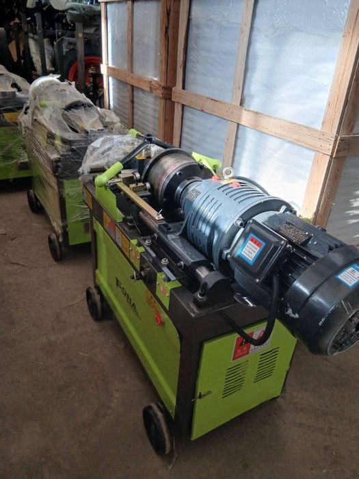 Станок для нарезания резьбы