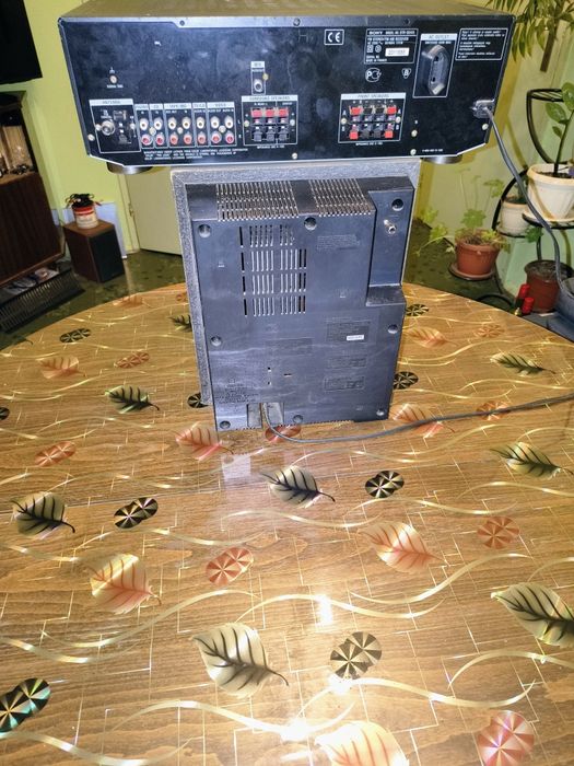 Усилател и субуфер