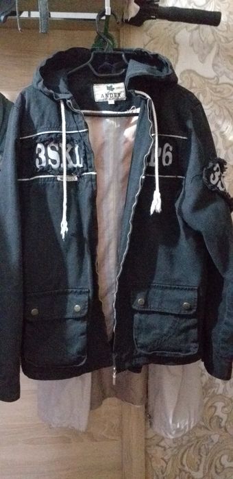 Ветровка, легкая