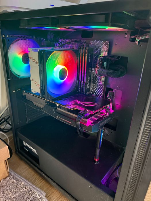 Геймърски компютър / PC / Intel i7 13700kf / Asus rog strix 1070 ti