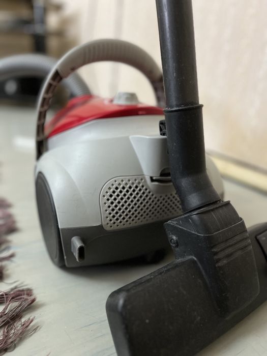 Пылесос samsung Easy 1800 wt