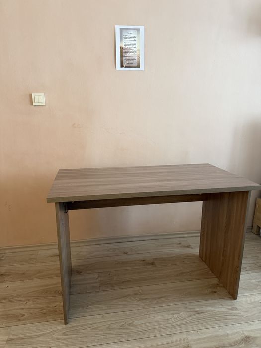 Офис/ученическо бюро