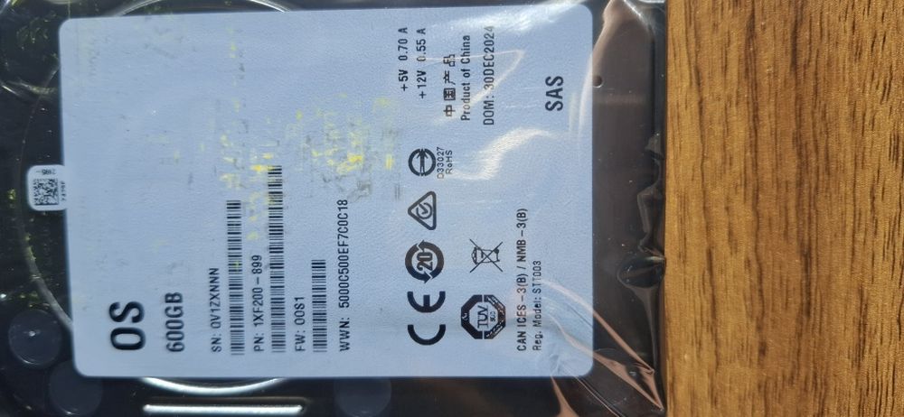 4 Hdd server 2.5" Seagate SAS 600gb noi sigilate