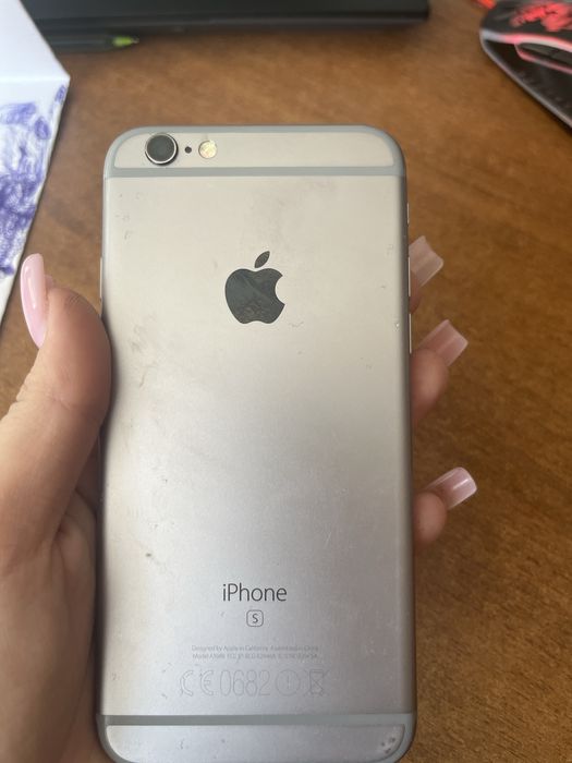 Продам Iphone 6s
