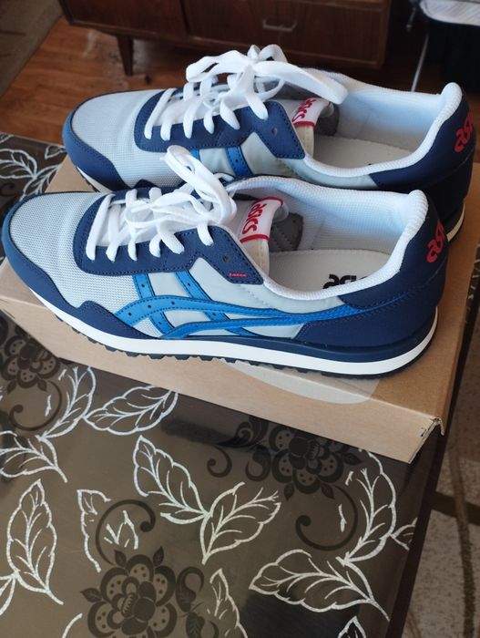 Спортни маратонки ASICS