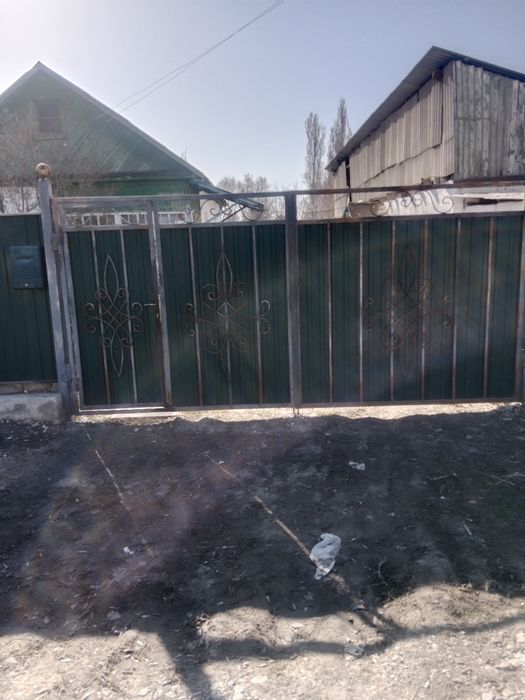 Продам дом.пос Бактыбай