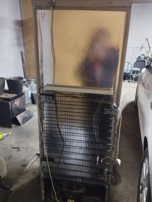 Холодильник в рабочем состоянии