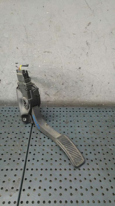 Pedala acceleratie ford fiesta 6 cb1 ccn 8v219f836aa 6pv00951700