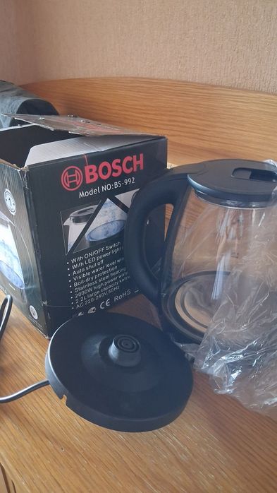 Электрочайник BOSCH, прозрачный