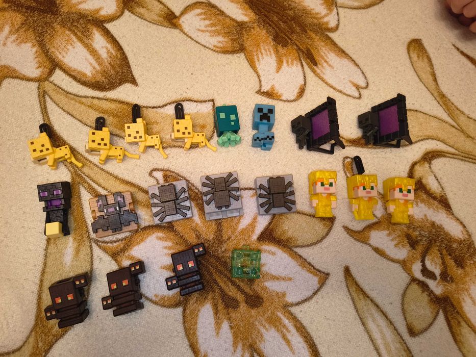 Фигурки Minecraft Kinder joy
