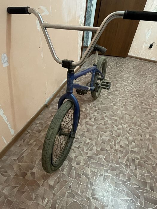 Продам бмх срочно