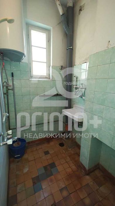 Етаж от къща в центъра