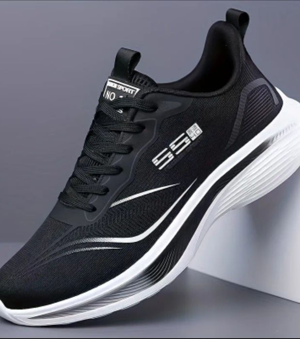 Мужская спортивная обувь