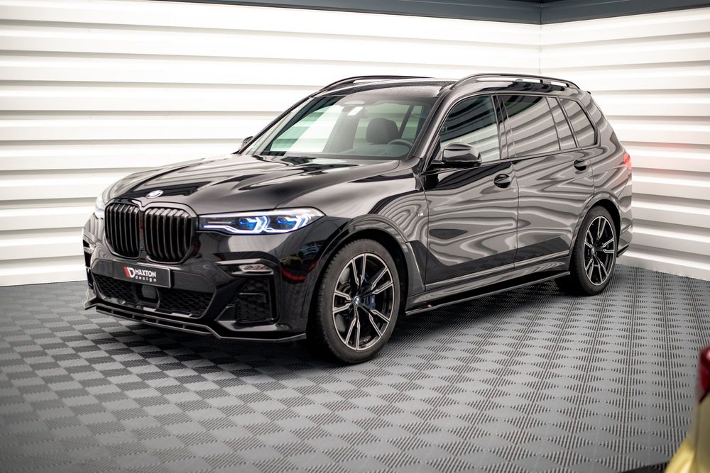 Добавки за прагове Maxton design за BMW X7 G07 (2019-2022)