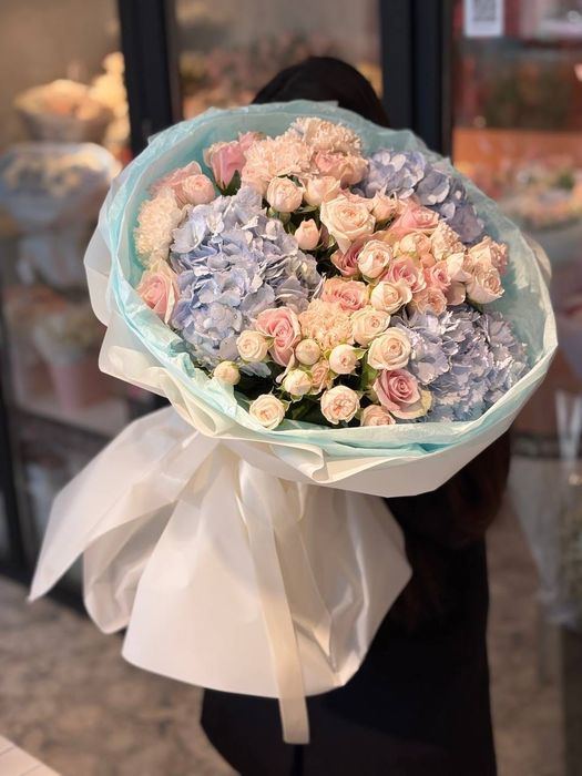 Цветы букеты розы