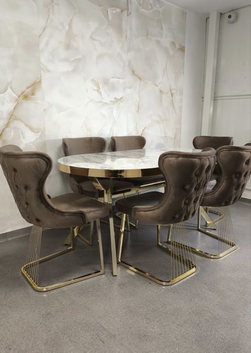 Masă+6 scaune incluse