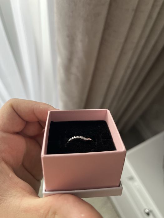 Продам ориг пандору