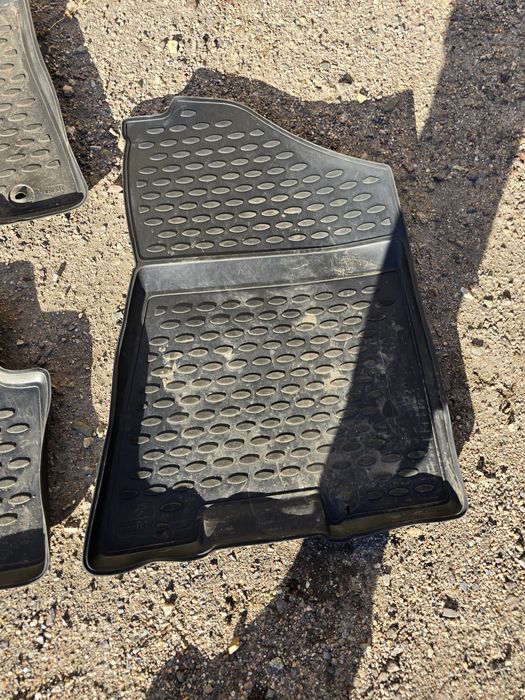 Автоковрики Туксон