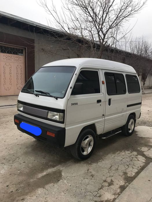 Дамас автомобили сотилади