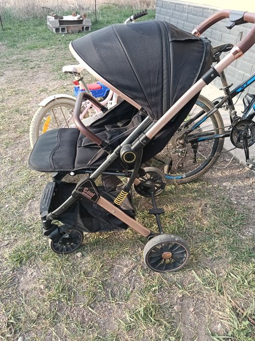 Продам срочно коляску