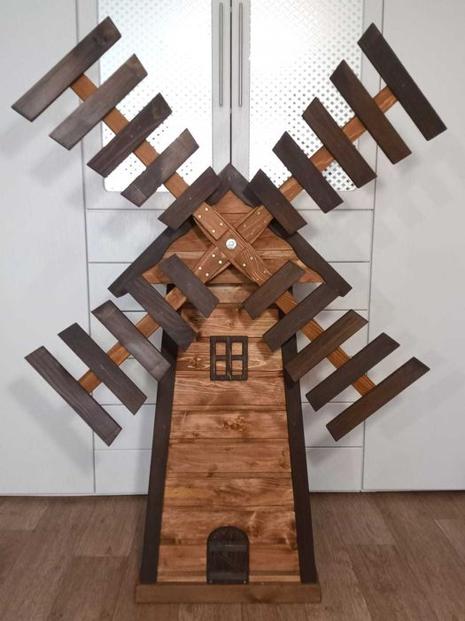 Декоративная мельница