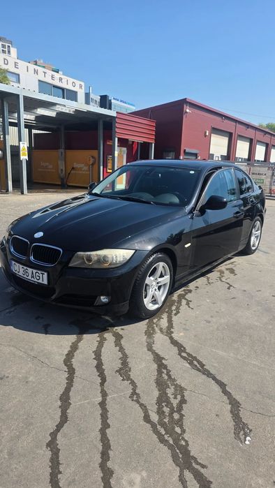 BMW Seria 3 BMW 318i Automat 143CP Navi Xenon Încălzire Scaune Climatronic