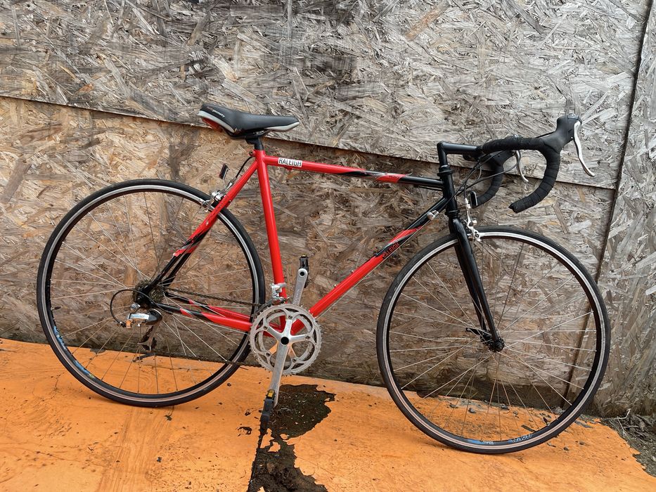 Bicicleta cursiera raleigh roti 28”