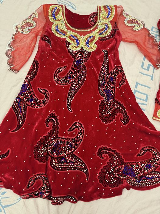 Келин кўйлаги. Ҳолати жуда яхши