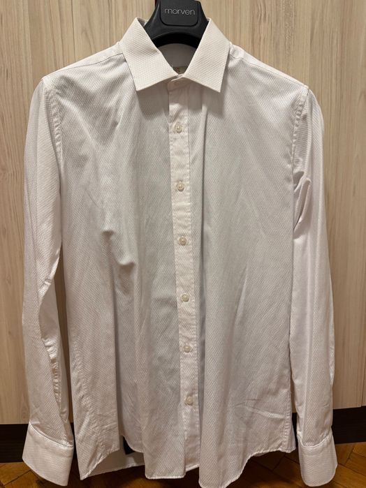 Мъжки черен костюм с риза