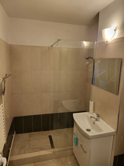 Apartament de inchitiat
