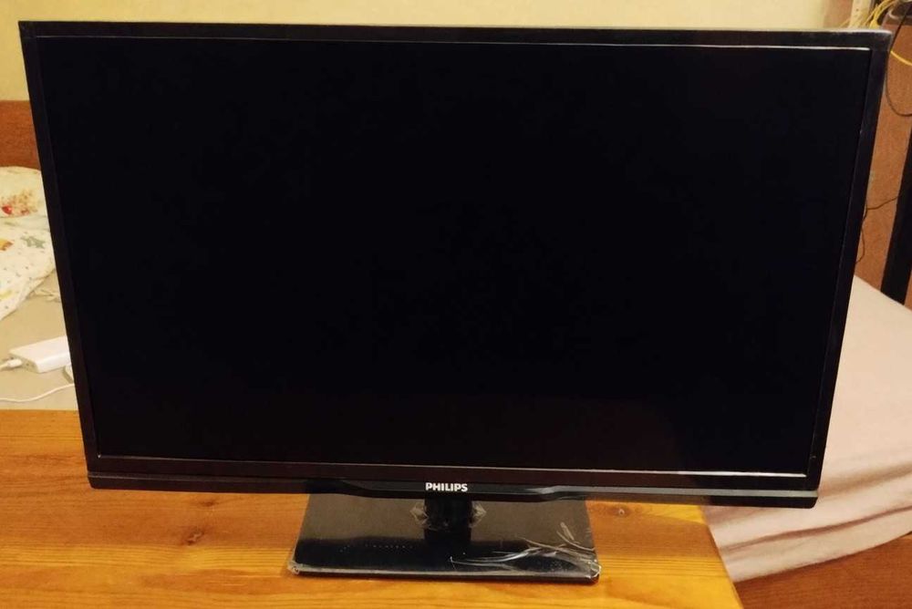 Телевизор Philips 24PFL3108 – 24" LED Full HD